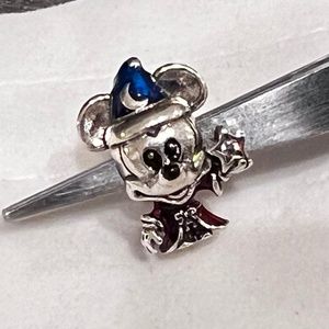 🆕 New Pandora Disney Sorcerer Apprentice Mickey Charm